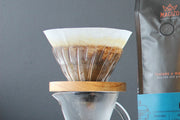 V60 01 cristal base madera + cuchara